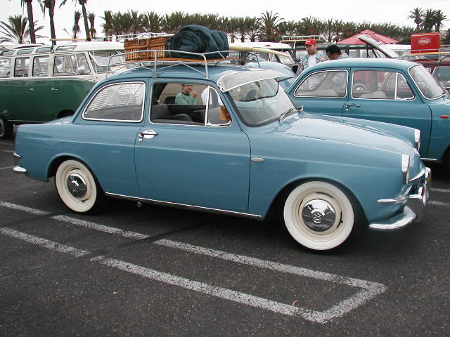 60年代，甲壳虫仍然是大众汽车公司最主要的产品，在欧美市场都获得了巨大成功。不过，大众仍然推出了符合主流风格造型的小轿车，以满足那些不喜欢甲壳虫的顾客。