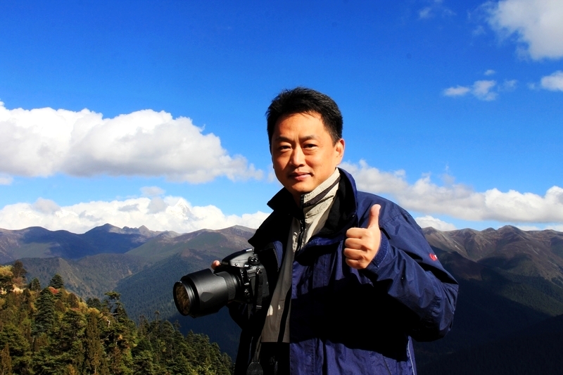 南迦巴瓦峰被《中国国家地理》评为中国最美的十大名山 ，位居榜首。