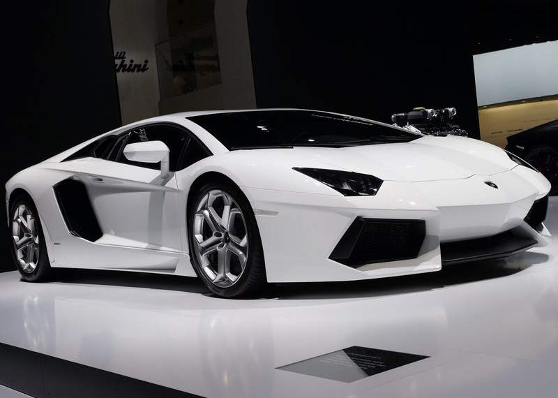 5: 兰博基尼 Aventador – 63辆
和法拉利FF一样，兰博基尼Aventador也没能完整地过完去年12个月，但是超过24万英镑的售价可能是造成其不能像福特嘉年华那样畅销的原因。